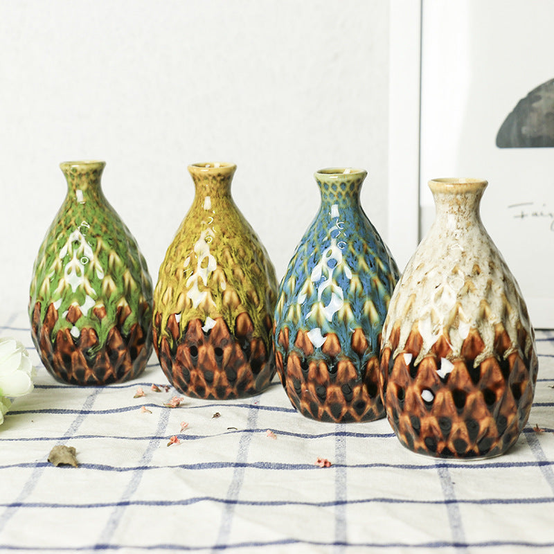 The Aura Ceramic Aromatherapy Bottle & Bud Vase