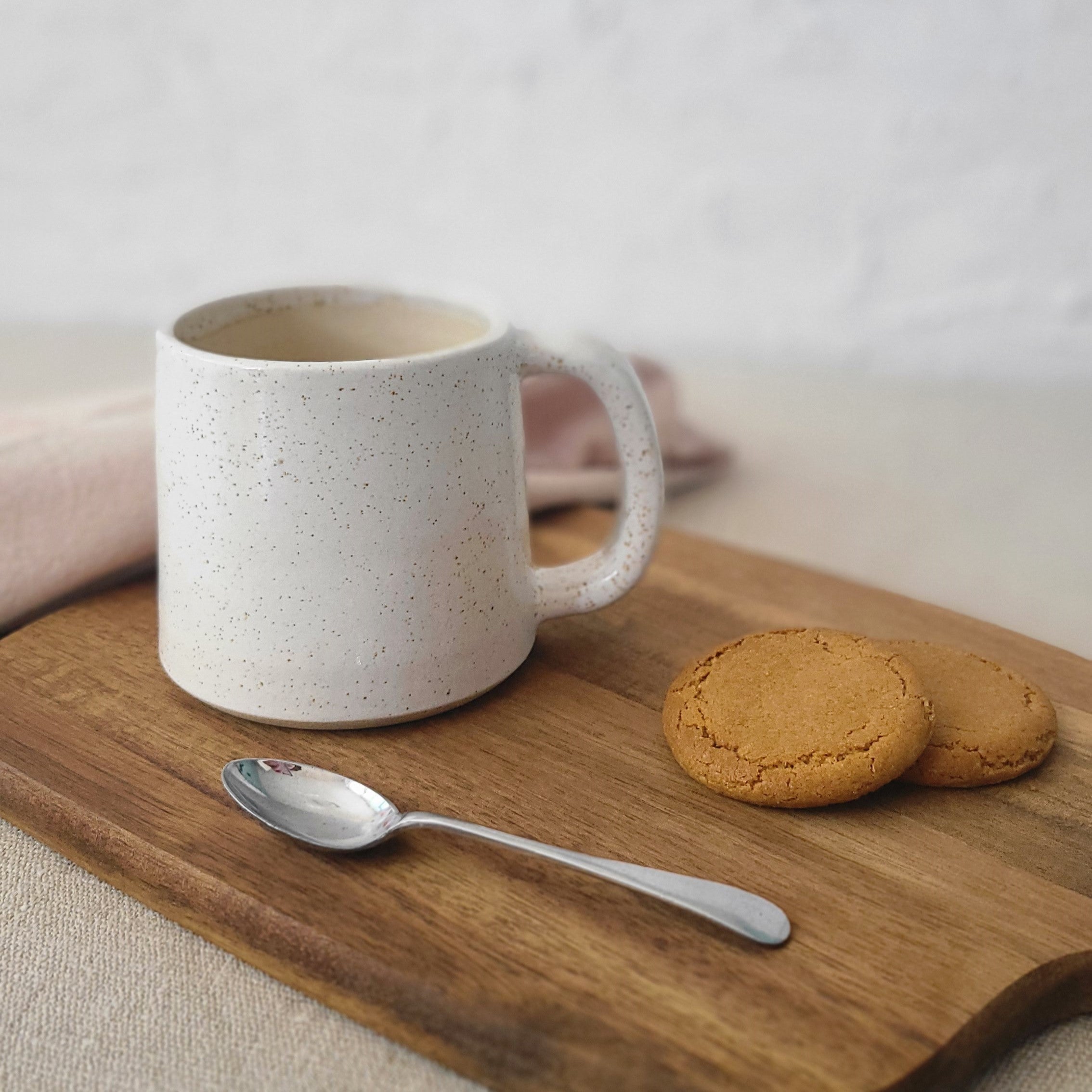 Pepper White Stoneware Mug