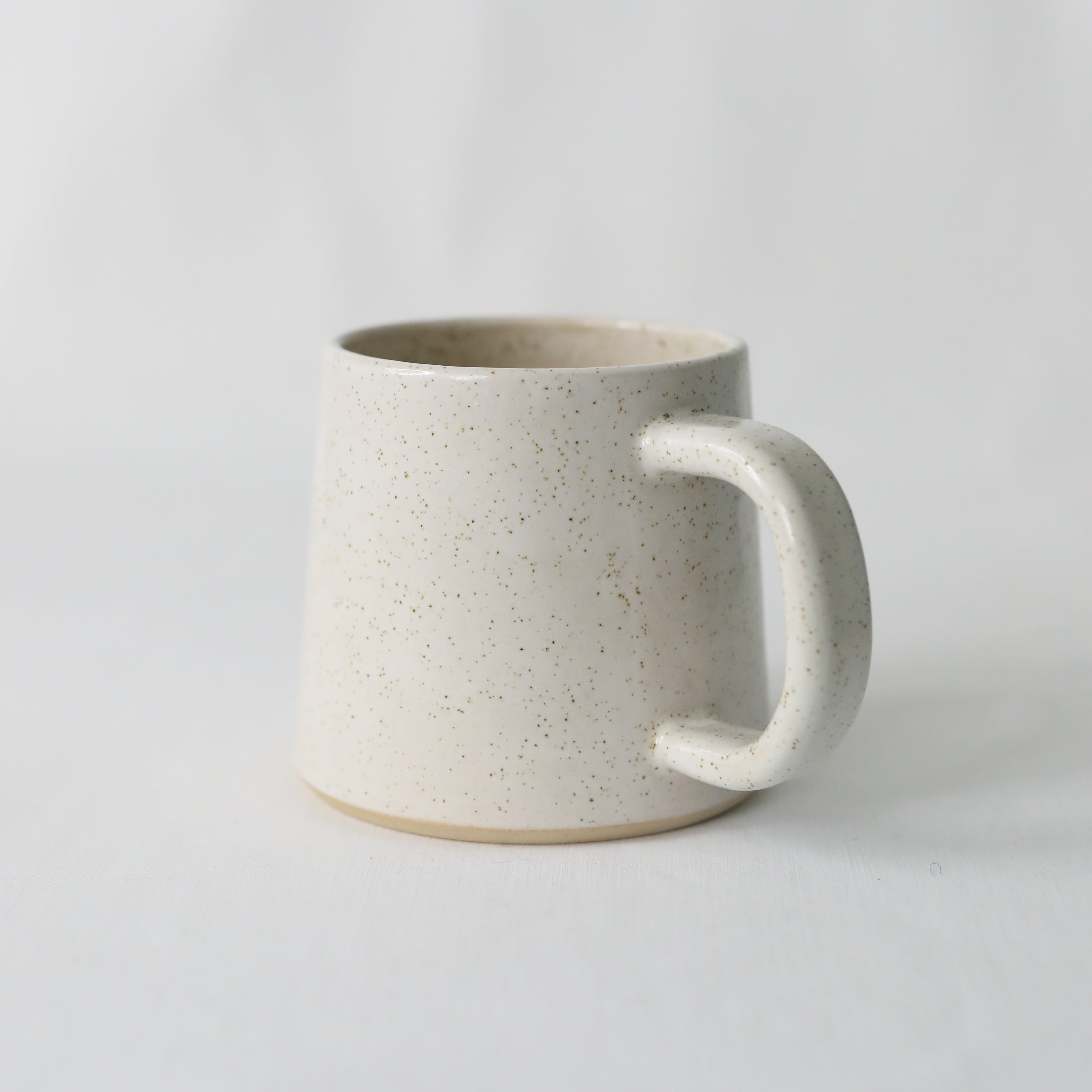 Pepper White Stoneware Mug